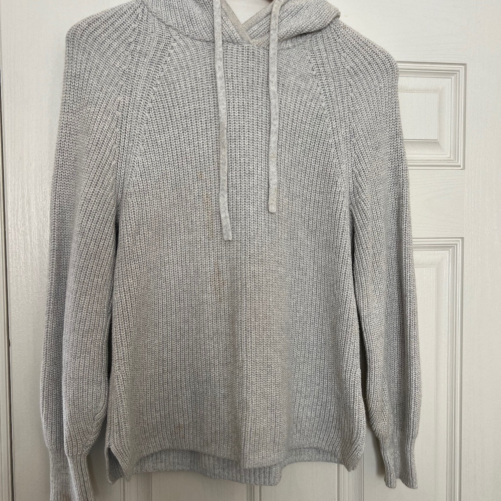 Women’s Sweater
